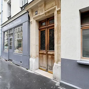 https://modern-studio-apartment-for-3.fr-paris.fr